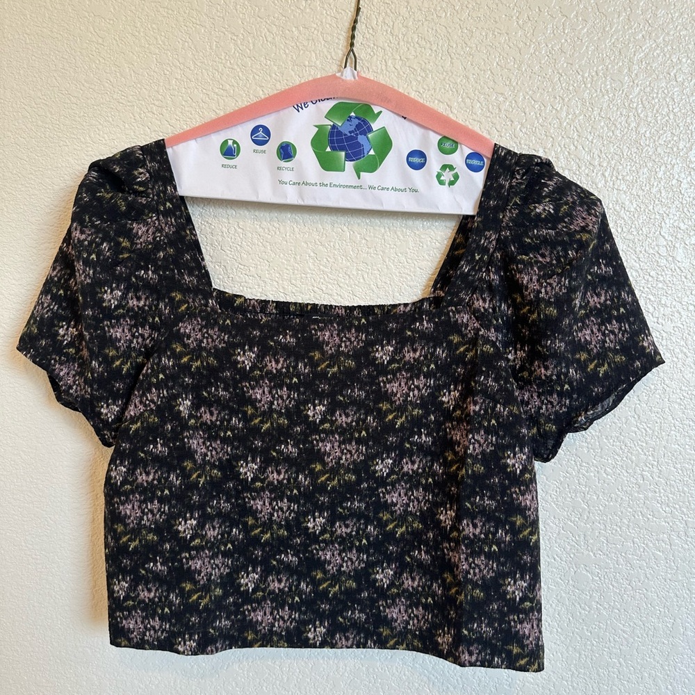 Madewell Black and Pink Patterned Crop Top